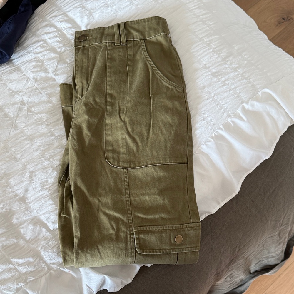 Army Green Cargo Pants